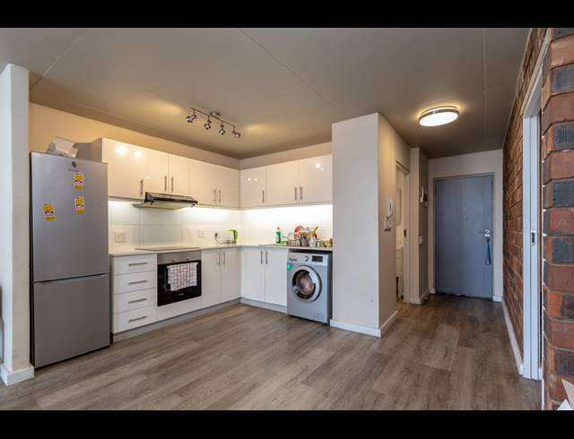 2 BEDROOM APARTMENT TO LET IN OBSERVATORY